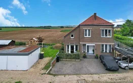 Maison à vendre  5 chambres