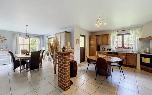 Maison à vendre  4 chambres